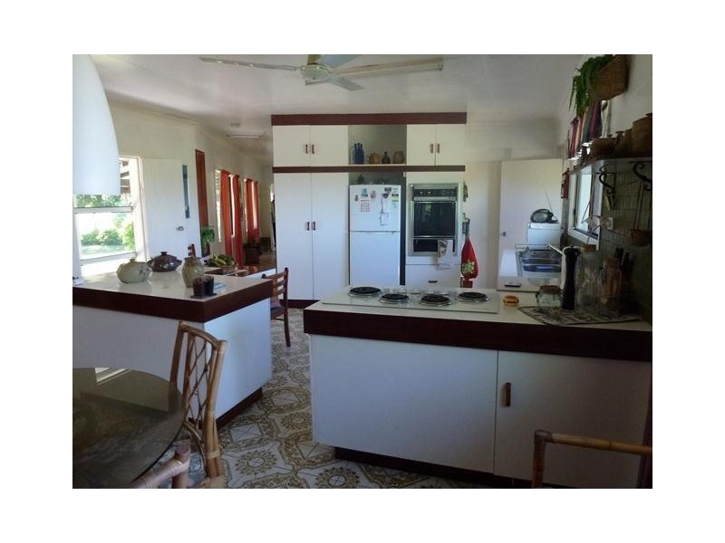 40 Inverdon Road, Bowen QLD 4805