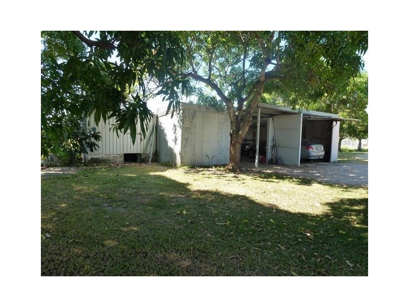 40 Inverdon Road, Bowen QLD 4805