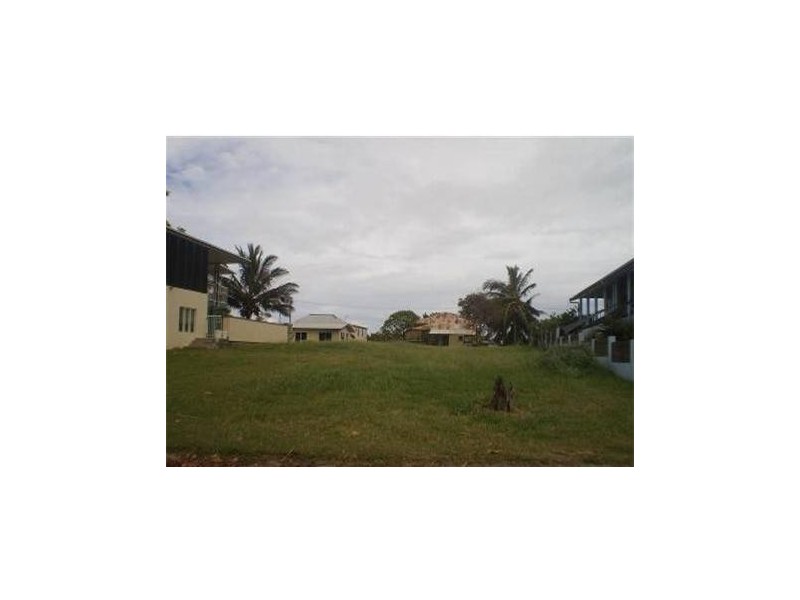 23 Thomas Street, Bowen QLD 4805