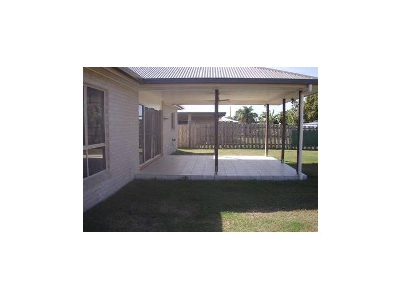 15 Kirkpatrick Court, Bowen QLD 4805