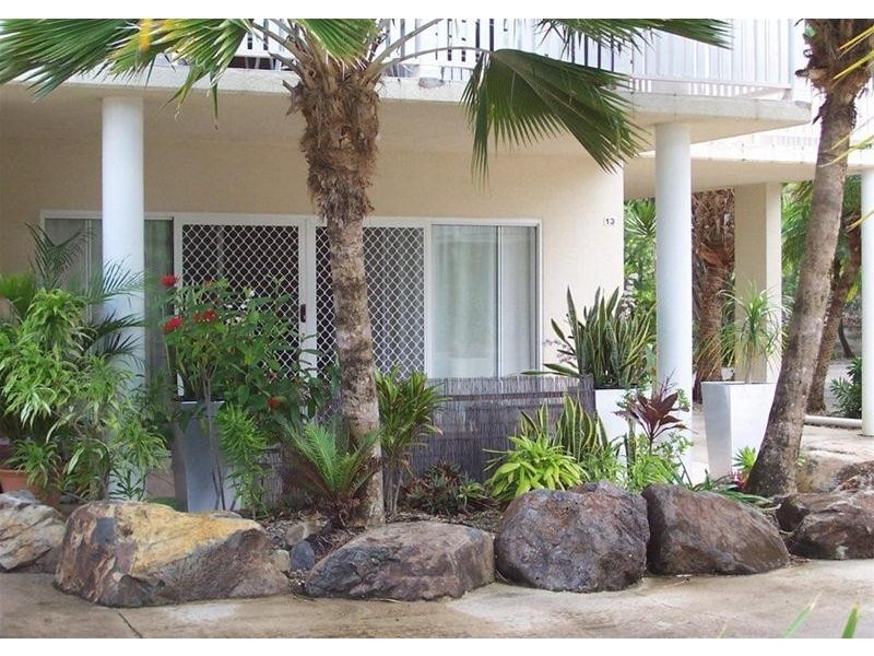 13/24 Pandanus Drive, Cannonvale QLD 4802