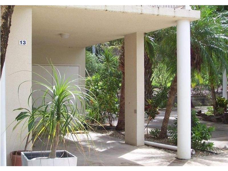 13/24 Pandanus Drive, Cannonvale QLD 4802