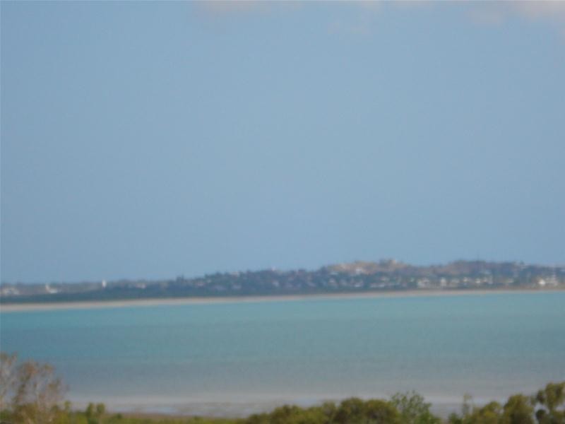 19 Harbour View Terrace, Bowen QLD 4805