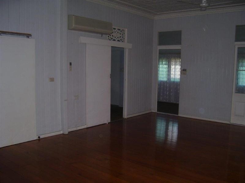 22 Fifth Avenue, Collinsville QLD 4804