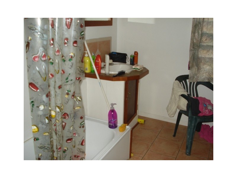 65 Livingstone Street, Bowen QLD 4805