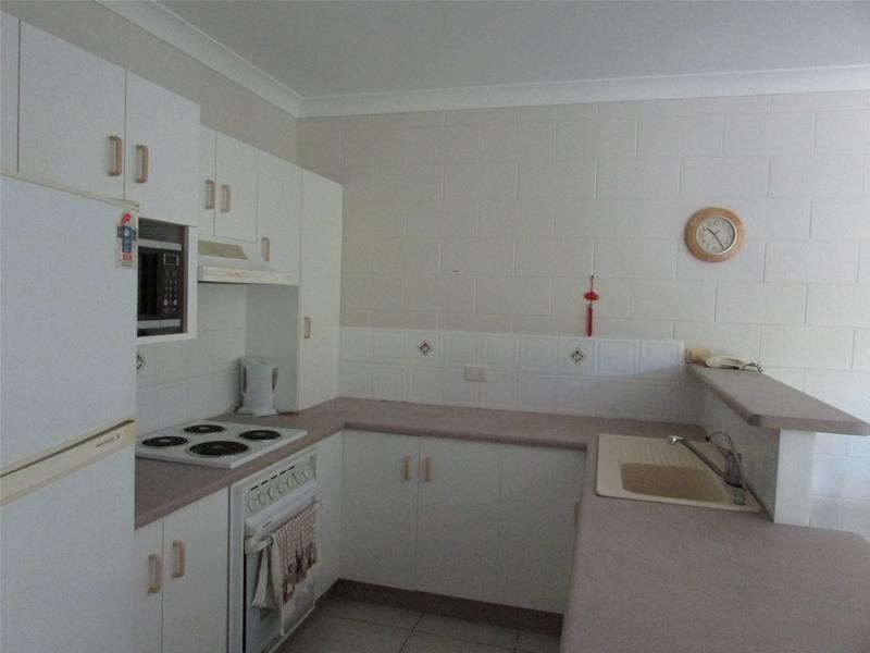 6 Christiston Street, Bowen QLD 4805