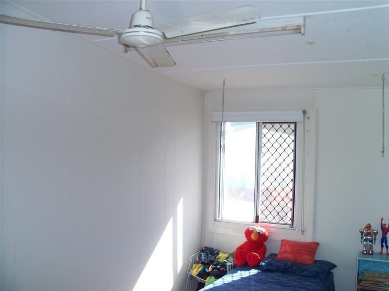 1 Cowan Lane, Bowen QLD 4805