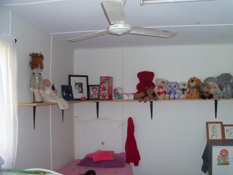 1 Cowan Lane, Bowen QLD 4805