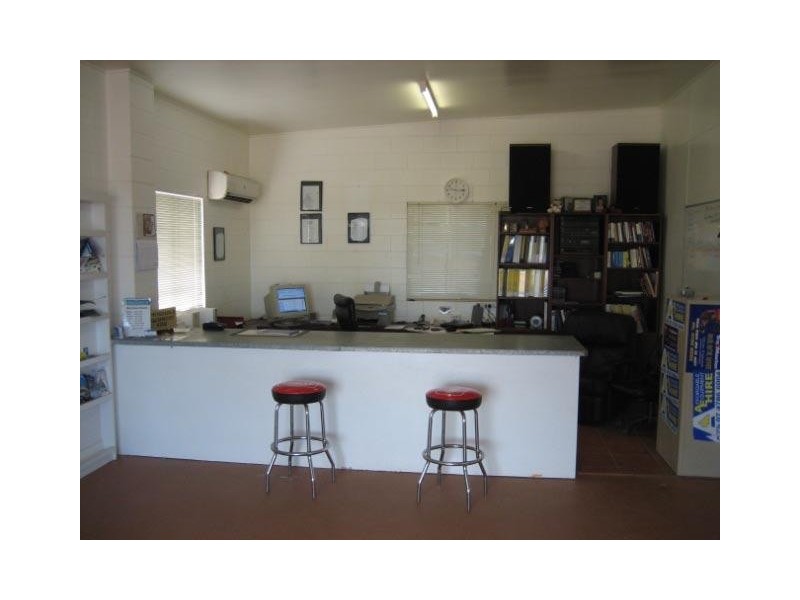 18588 Bruce Highway, Bowen QLD 4805