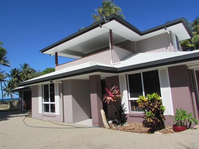 6 HOWARD Street, Bowen QLD 4805