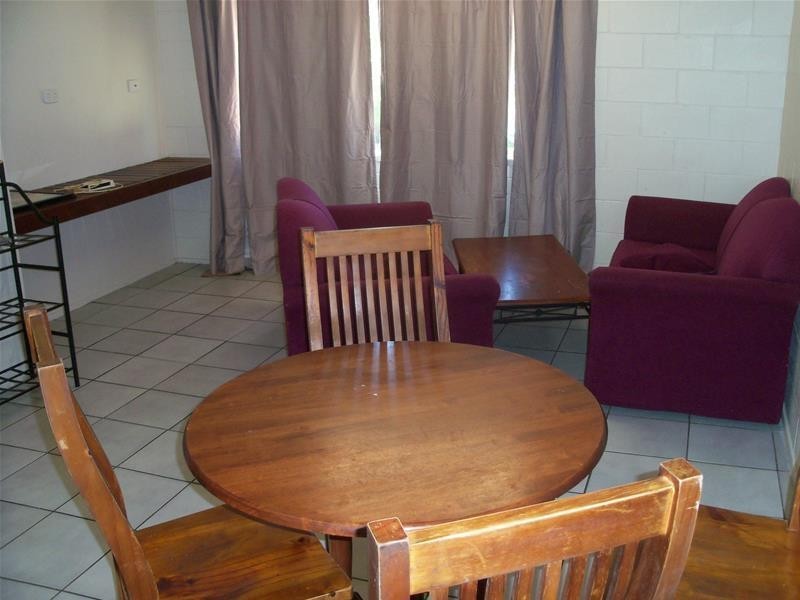 4/10  Dalrymple Street, Bowen QLD 4805