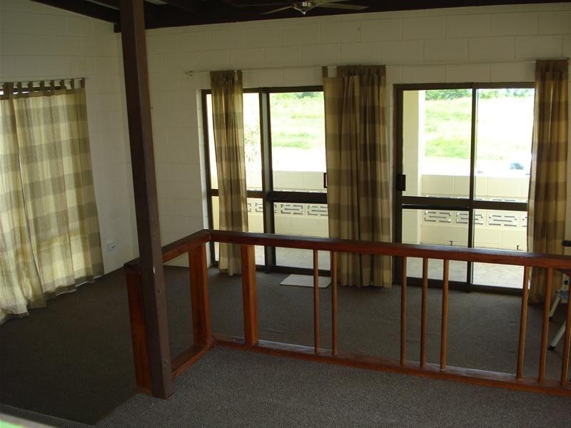 12 Wentworth Street, Bowen QLD 4805