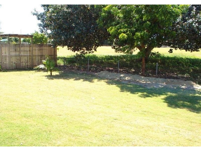 9 Kirkpatrick Court, Bowen QLD 4805