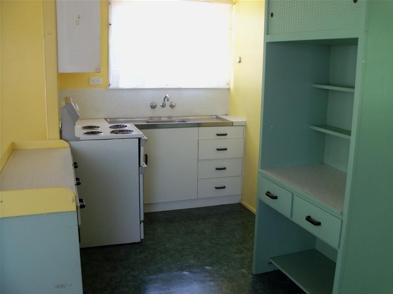 2/16 Wentworth Street, Bowen QLD 4805