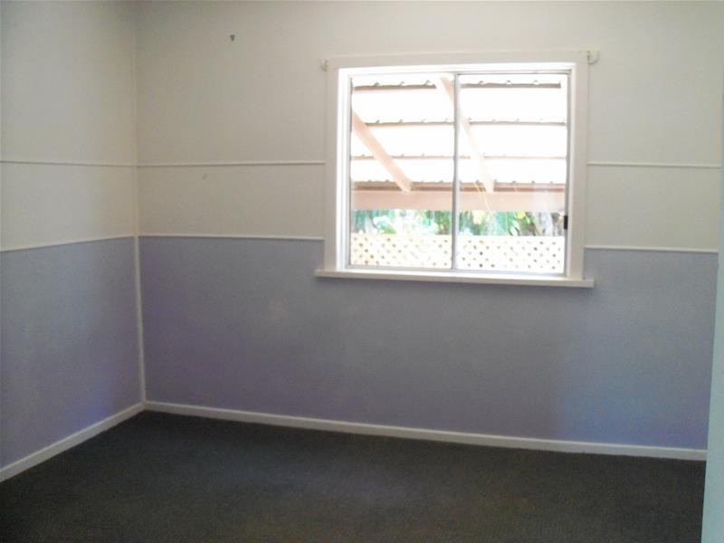 69 Queens Road, Bowen QLD 4805