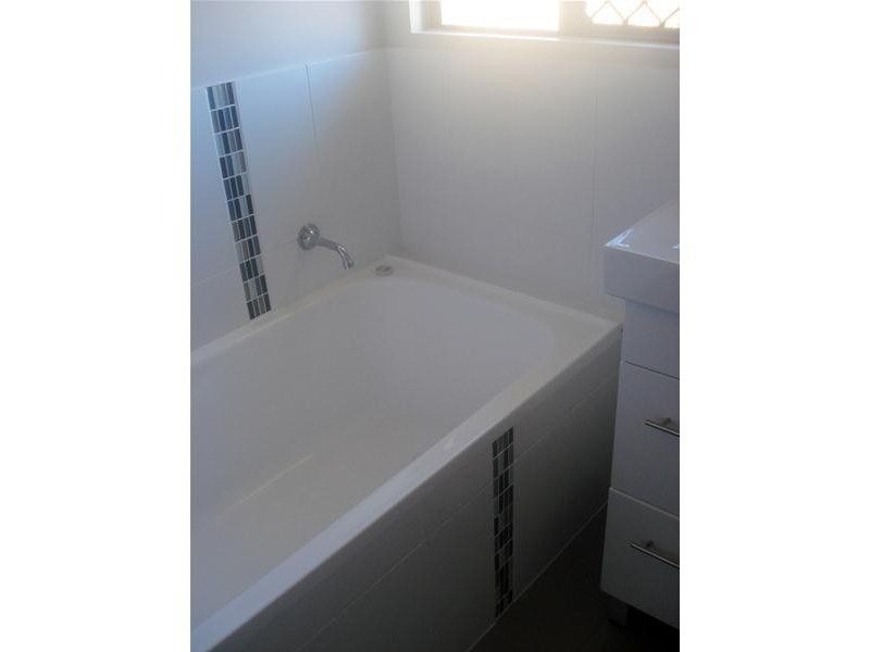 24 Seabreeze Crescent, Bowen QLD 4805