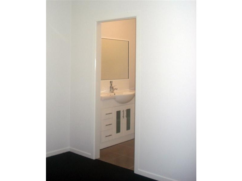 24 Seabreeze Crescent, Bowen QLD 4805