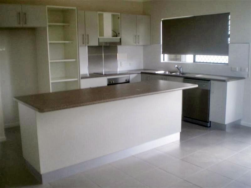 24 Seabreeze Crescent, Bowen QLD 4805