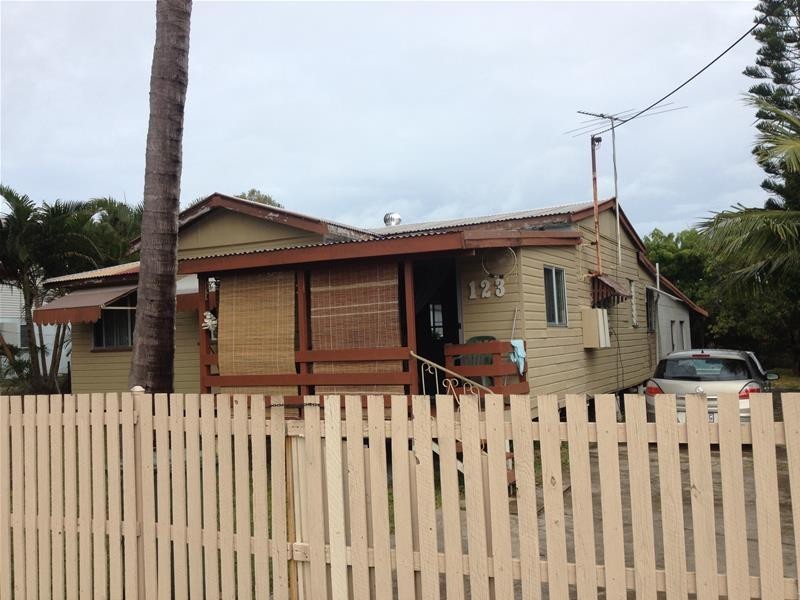 123 Powell Street, Bowen QLD 4805