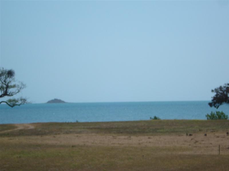 19 Harbour View Terrace, Bowen QLD 4805