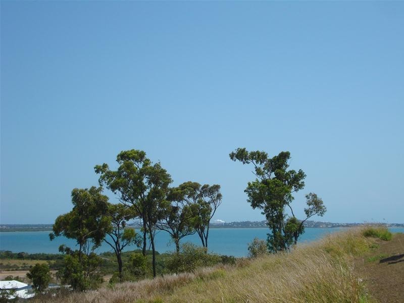 19 Harbour View Terrace, Bowen QLD 4805