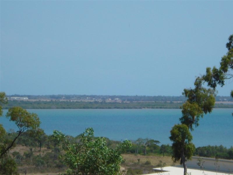 19 Harbour View Terrace, Bowen QLD 4805