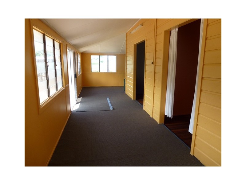 68 Tracey Street, Bowen QLD 4805