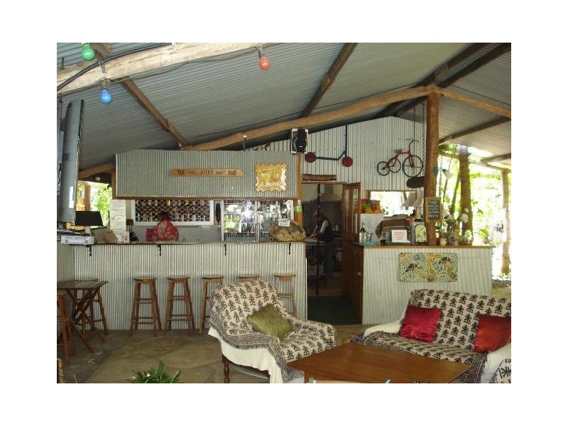 Bogie River Bush House, Bowen QLD 4805