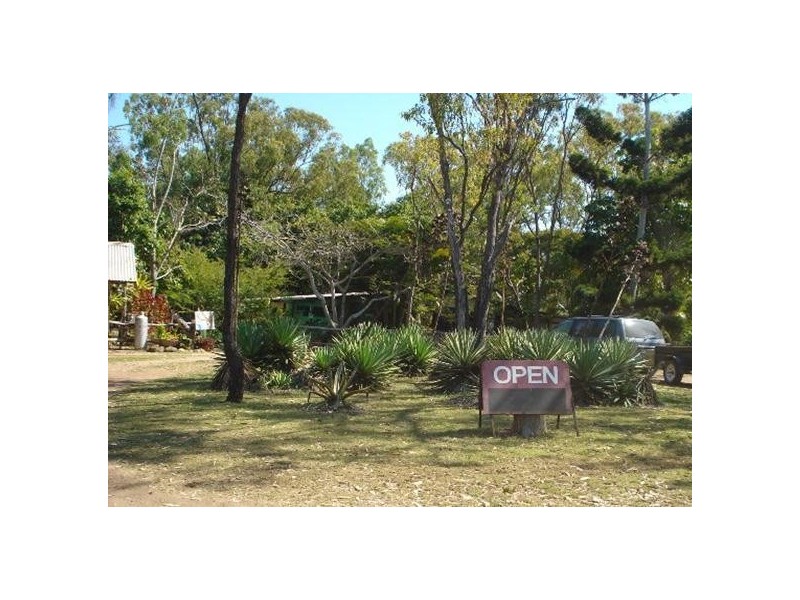 Bogie River Bush House, Bowen QLD 4805