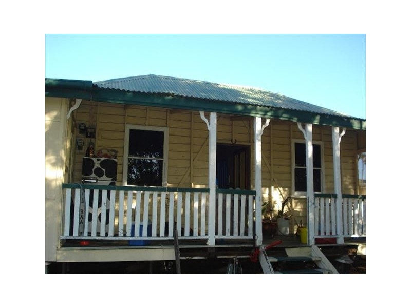 65 Livingstone Street, Bowen QLD 4805