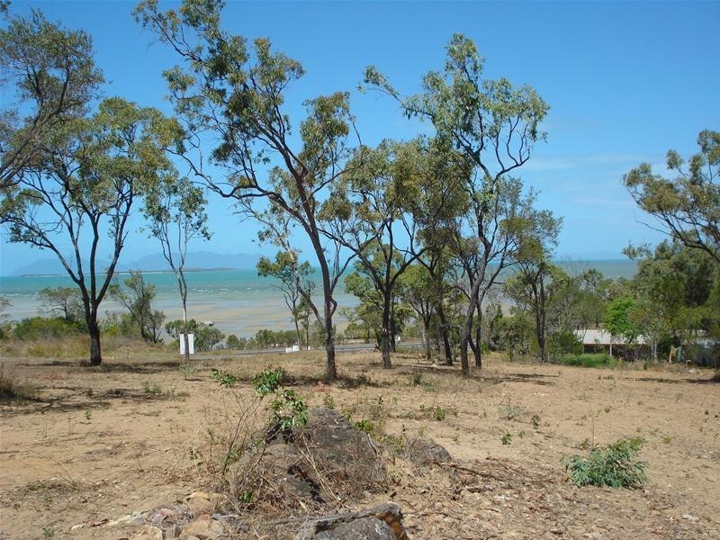 18323 Bruce Highway, Bowen QLD 4805