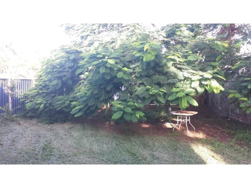 1/10 Nona Street, Bowen QLD 4805