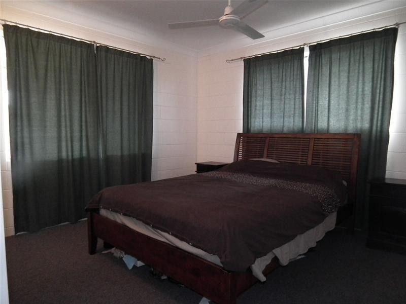 28 Crofton Street, Bowen QLD 4805