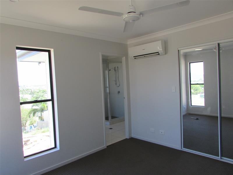 2  Honey Place, Bowen QLD 4805