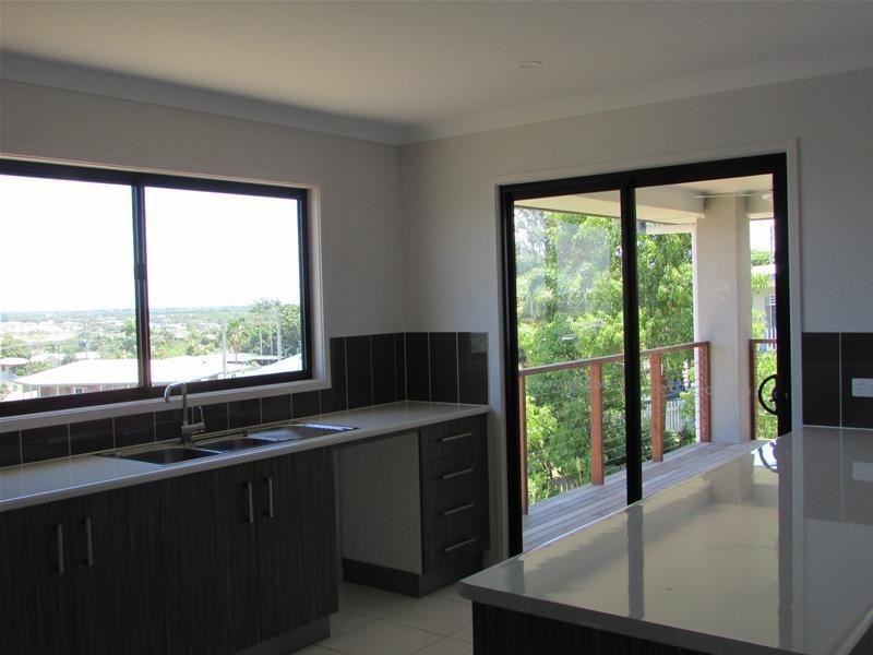 2  Honey Place, Bowen QLD 4805