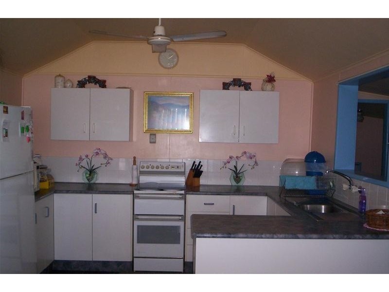 68 Dalrymple Street, Bowen QLD 4805