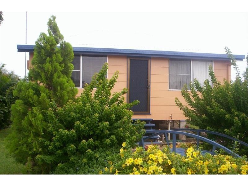 68 Dalrymple Street, Bowen QLD 4805