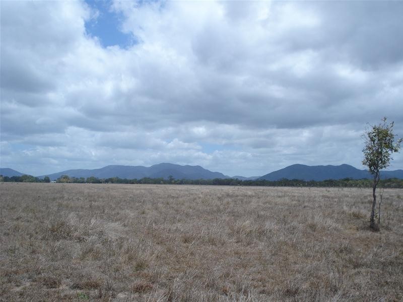Lot 1-2/Jochheim Road, Bowen QLD 4805