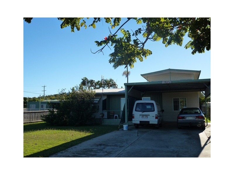 16 Wentworth Street, Bowen QLD 4805