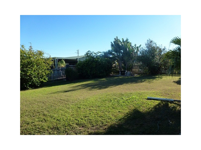 16 Wentworth Street, Bowen QLD 4805