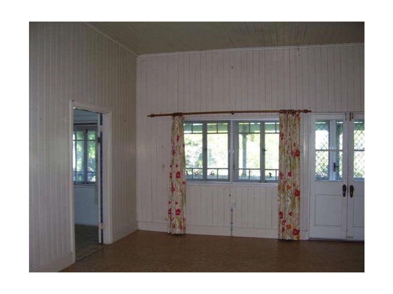 71 Poole Street, Bowen QLD 4805