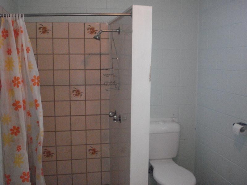 2/16 Powell Street, Bowen QLD 4805