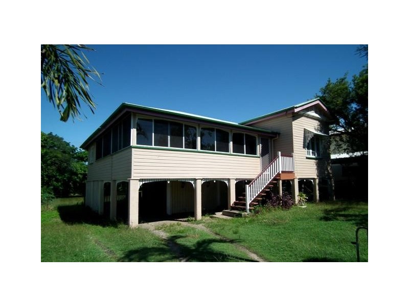 19 Gordon Street, Bowen QLD 4805