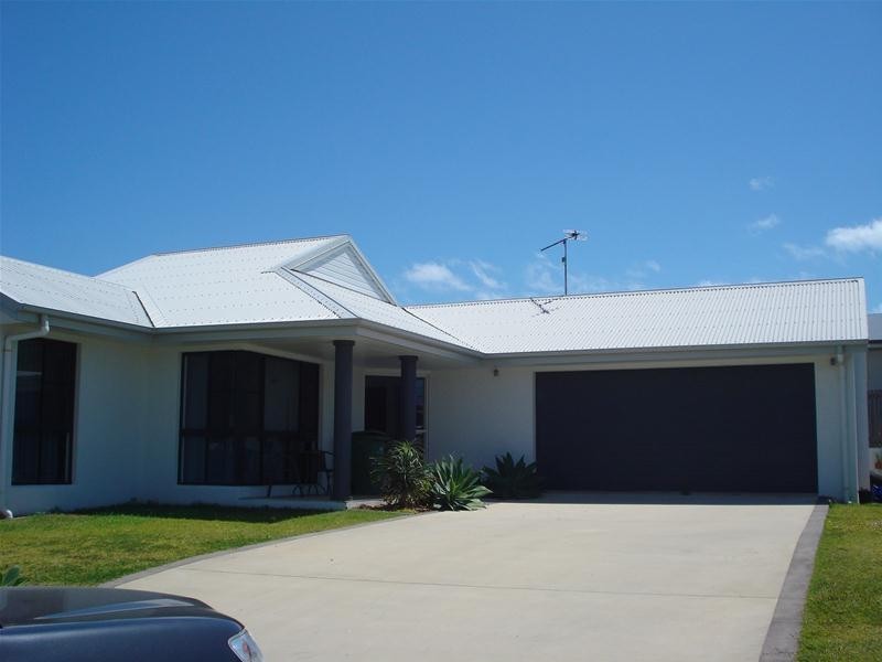 5 Fairway Drive, Bowen QLD 4805