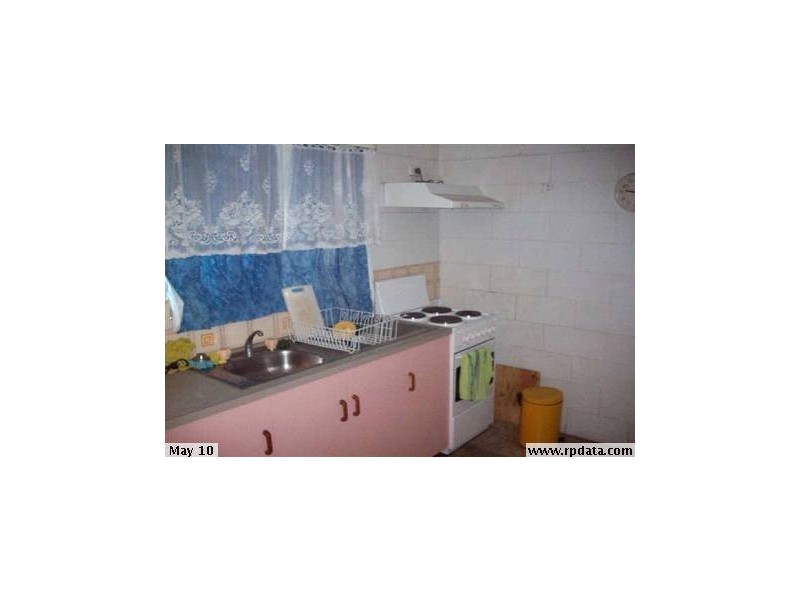 8/2a Powell Street, Bowen QLD 4805