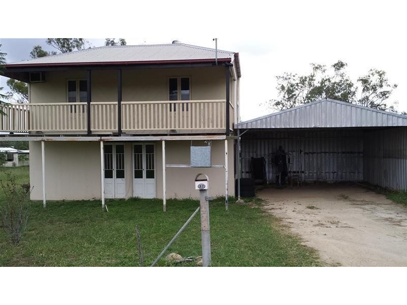 37 Station Street, Collinsville QLD 4804
