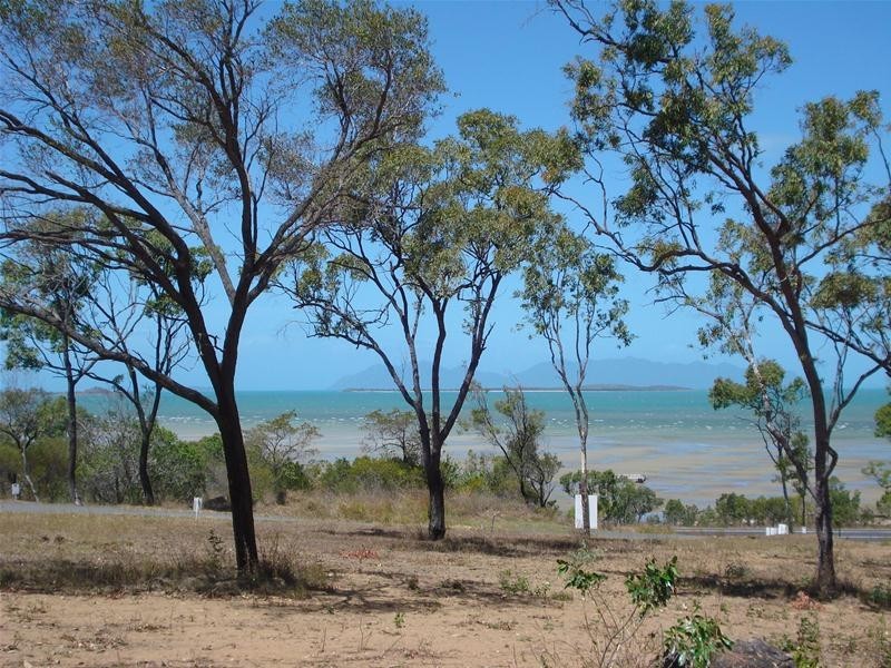 18323 Bruce Highway, Bowen QLD 4805