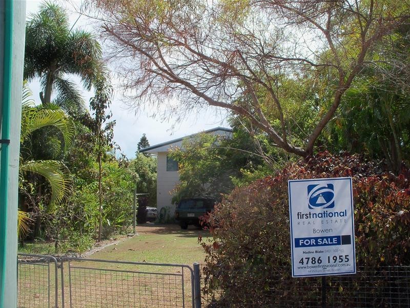 96 Gregory Street, Bowen QLD 4805