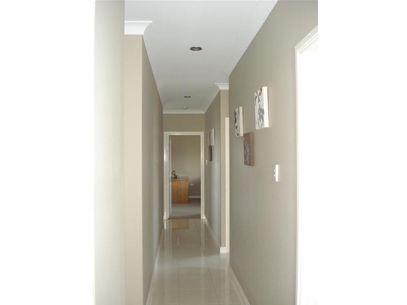 9 Bayside Court, Bowen QLD 4805