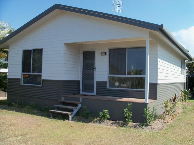 63 Whyte Avenue, Bowen QLD 4805